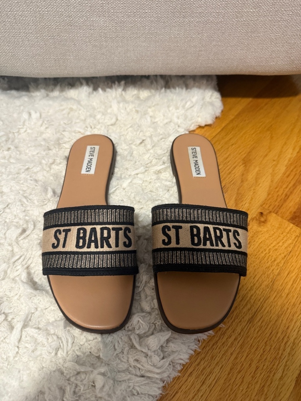 Steve Madden Tan and Black 'ST BARTS' Slide Sandals